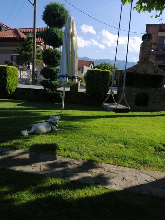 Guesthouse Athanasiou Като-Лутракі Екстер'єр фото